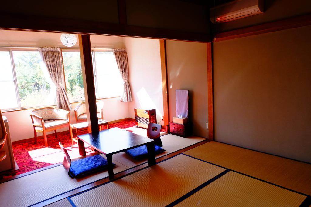 Ryokan Fujitomita Oshino Номер фото